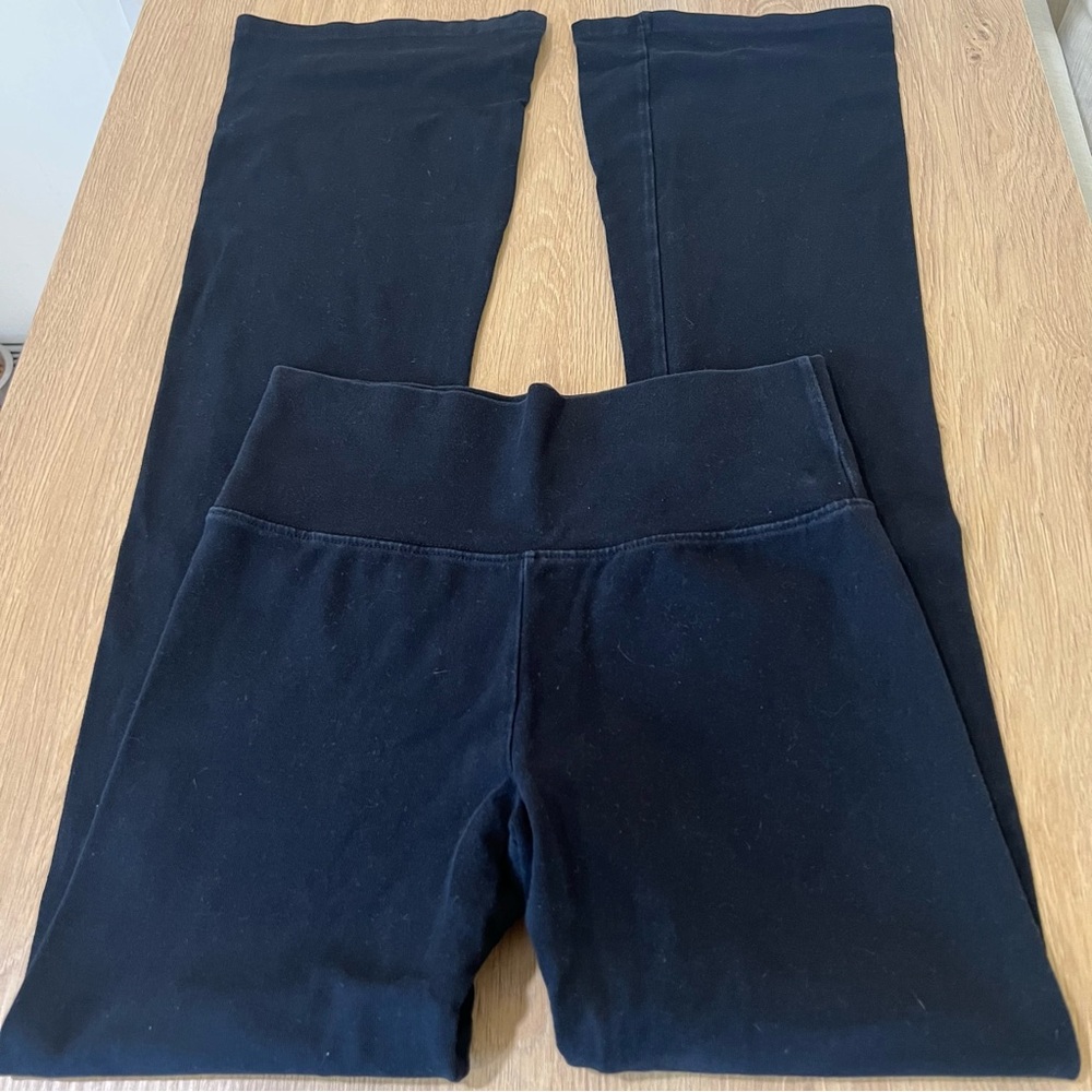 Brandy Melville flare leggings